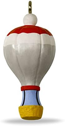 Hallmark Keepsake Mini Christmas Ornament 2018 Year Dated, Santa Hot Air Balloon Up and Away Miniature, 1.31"