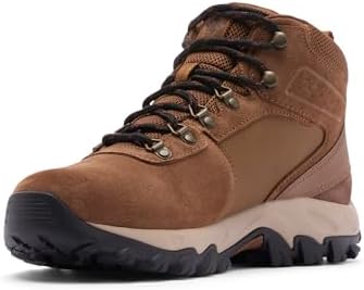 Columbia Men's Newton Ridge Plus II Suede Waterproof