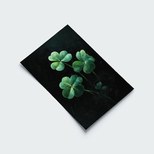 JDBeehpy St. Patrick's Day Clover Life Prosperous Green Festival Theme Painting (Unframed, Canvas Only) Canvas Wall Art Farm Scene Fashion Room Poster St. Patrick's 20x30inch(50x75cm)