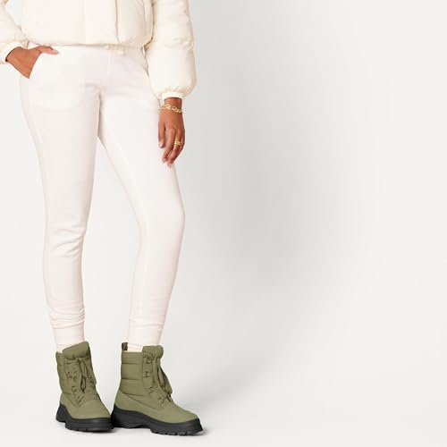 Amazon Essentials Women's Lace Up Puffer Snow Boots with Chunky Heel