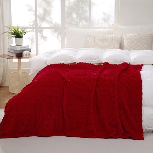 Red Throw Blanket 50"×70" inches Gifts for Mom Fuzzy 3D Jacquard Decorative