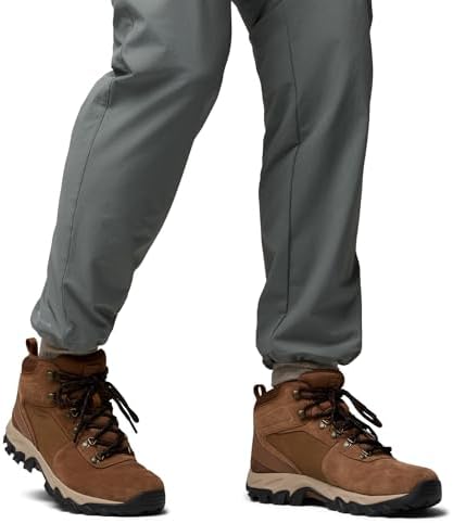 Columbia Men's Newton Ridge Plus II Suede Waterproof