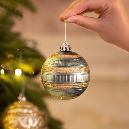 Valery Madelyn 16ct Christmas Tree Decorations Ball Ornaments 3.15 Inches