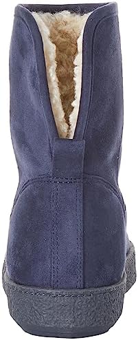 Amazon Essentials Women's Faux Fur Lined Shearling Boots, Pull-On Design