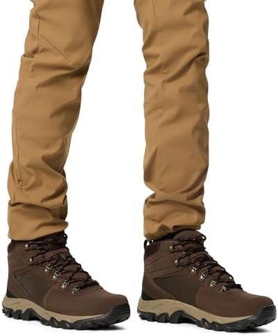 Columbia Men's Newton Ridge Plus II Suede Waterproof