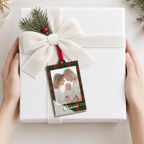 UNIQOOO 8 Set Christmas Acrylic Instax Red Green Plaid Photo Ornaments for Display Picture, 8.6 * 5.4cm Acrylic Hanging Photo Frame, Double-Sided Picture Frames for Home, Party, Tree Decorations