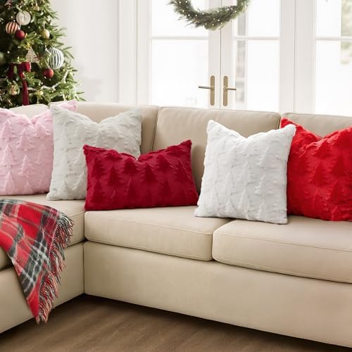 MIULEE Christmas Throw Pillow Covers Red Christmas Decorations Set of 2 Xmas Tree 22x22 Pillow Covers Soft Plush Faux Wool Pillowcases Holiday Festivals Winter Home Decor Sofa Couch Bed Porch
