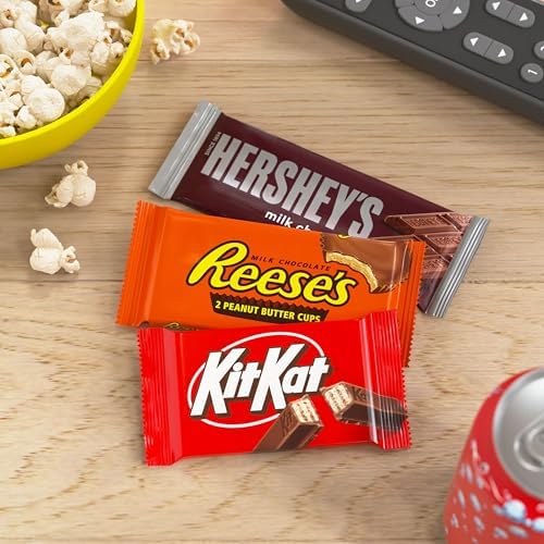 HERSHEY'S, KIT KAT and REESE'S Assorted Milk Chocolate Candy Variety Box, 27.3 oz, (Pack of 108)