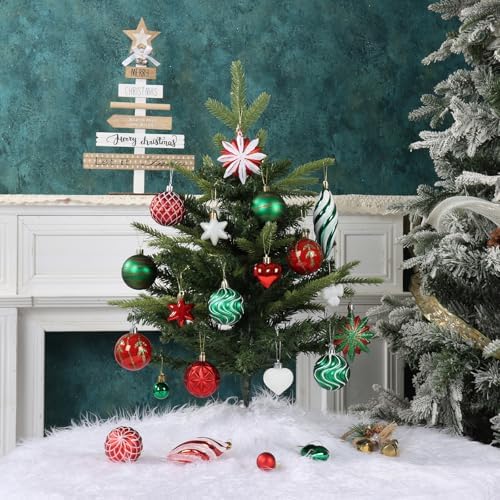 82Pcs Red and Green Christmas Tree Ornaments Set, Shatterproof Christmas Decorations for Tree Assorted Plastic Craft Baubles Snowflake Ball Ornaments for Holiday Party Decor (Red&Green&White)