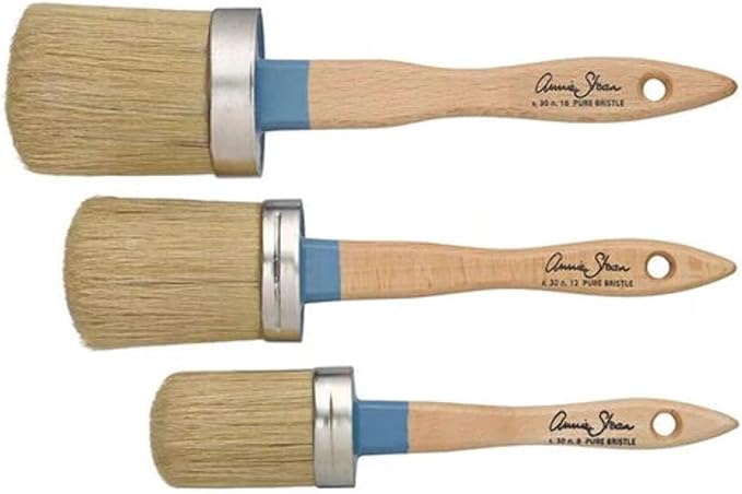 Annie Sloan Chalk Paint® Brush (Medium)