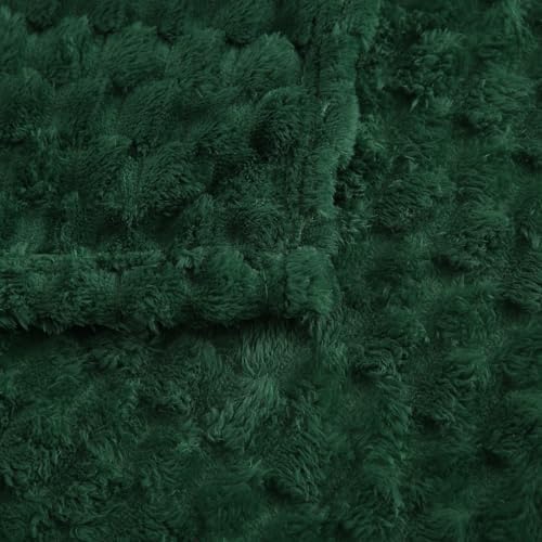Puncuntex Dark Green Throw Blanket 108"×90" Fuzzy 3D Jacquard Decorative