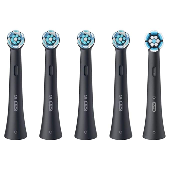 Oral-B iO Ultimate Clean Replacement Brush Heads, 5 Count, 4 Ultimate Clean + 1 Gum & Sensitive Black