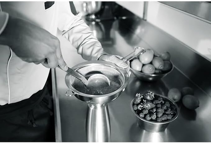 iSi Funnel & Sieve - Stainless Steel Combination Set with 700ml Capacity - Universal Fit, Compatible with Cream Whippers, Canning Jars, Bottles - Dishwasher Safe, Professional Kitchen Accessories