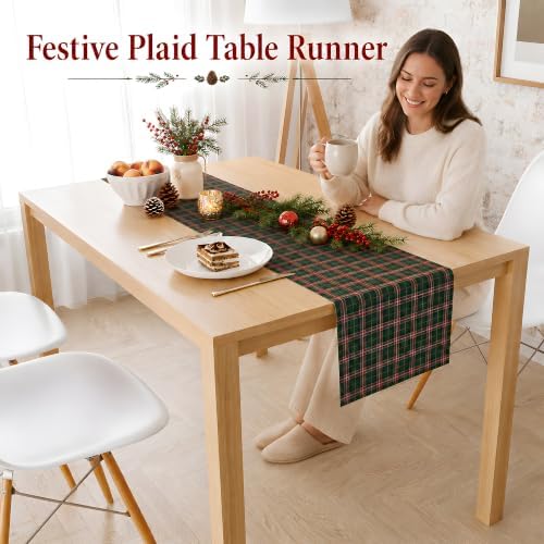 Christmas Decorations - Red Green Plaid Christmas Table Runner