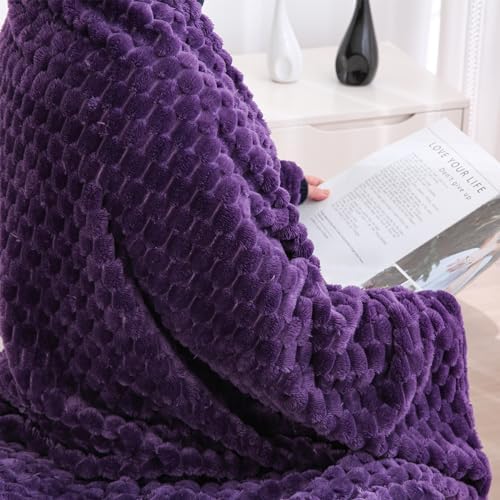 Puncuntex Deep Purple Throw Blanket 50"×60" Fuzzy 3D Jacquard Decorative