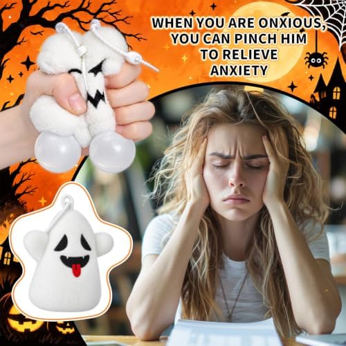 Meooeck 12 Pcs Halloween Ghost Fidgets Balls Plush Ghost Party Favors