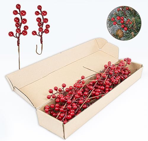 LLZLL 32 Pack Christmas Tree Decorations, Artificial Red Berry Stems 6.5 Inch Christmas Berry Picks with Holly Berries for Xmas Winter Holiday Home DIY Ornaments