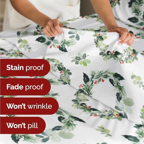 Christmas Sheet Set, Holiday Wreath, Holiday Xmas Bedding Set - Split King