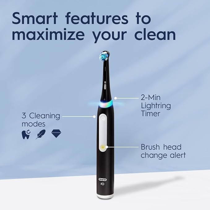Oral-B Rechargeable Electric Toothbrush, iO3 Clean & Protect, 3 Cleaning Modes, Visual Pressure Sensor to Protect Gum, Black