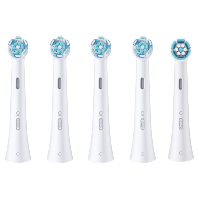 Oral-B iO Ultimate Clean Replacement Brush Heads, 5 Count, 4 Ultimate Clean + 1 Gum & Sensitive White