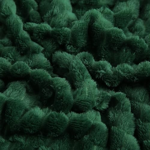Puncuntex Dark Green Throw Blanket 108"×90" Fuzzy 3D Jacquard Decorative