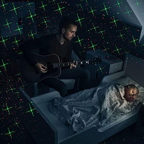 Christmas Projector Lights Outdoor, Led Christmas Laser Lights Landscape Spotlight Red and Green Star Show Waterproof with Remote Decorative Patterns for Indoor Outdoor Garden Patio Wall Holiday