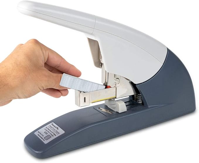 PowerForce 175 Heavy Duty Flat Clinch Office Stapler, 20 to 175 Sheets Using one Size 3/4" Leg-Length Staple, Includes 400 Staples and a Staple Remover