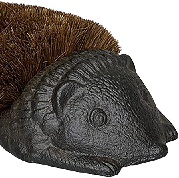 Esschert Design Hedgehog Boot Brush Set of 2, Cast Iron Outdoor Shoe Cleaning Brush with Coco Fiber Bristles, Decorative Boot Scraper for Entryway Porch Patio Garden Doorway
