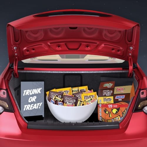 M&M'S, SNICKERS, TWIX & MILKY WAY Milk Chocolate Halloween Candy Bag Variety Pack, Assorted Chocolate Candy for Halloween Party Favors, Trick or Treating and More, 120 Ct Bag (Pack of 2)