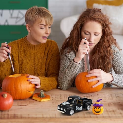 Vintage Halloween Truck Decor, Pumpkin Pickup for Farmhouse Tabletop