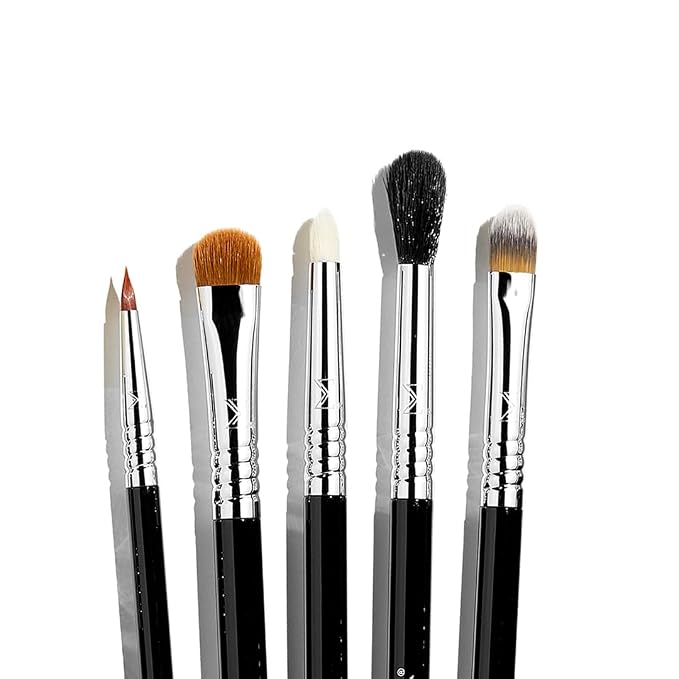 Sigma Beauty Essential Makeup Brushes Set – Professional Grade Makeup Brush Set with Premium Fibers and Sleek, Durable Handles for Face & Eyes, Includes 12 CK001 Black Makeup Brushes
