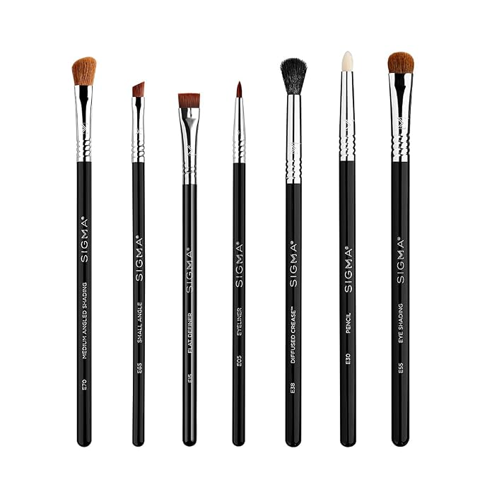 Sigma Beauty Basic Eye Brush Set — Classic Eye Makeup Brushes with Premium Fibers and Sleek, Durable Handles for Eyeliner, Eyeshadow, & Eyebrows, Includes 7 Black Makeup Brushes