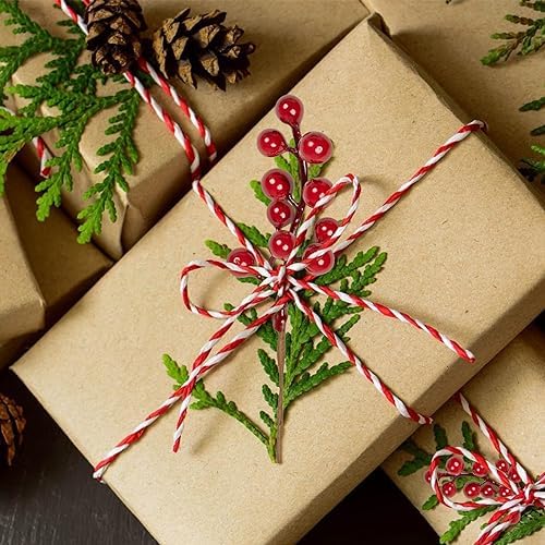 LLZLL 32 Pack Christmas Tree Decorations, Artificial Red Berry Stems 6.5 Inch Christmas Berry Picks with Holly Berries for Xmas Winter Holiday Home DIY Ornaments