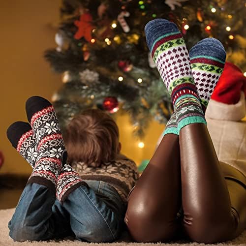 Hoolerry 30 Pairs Christmas Fuzzy Socks Bulk for Adult Gift