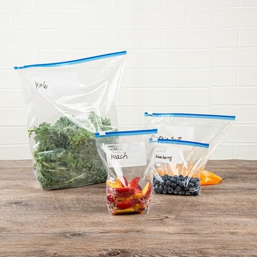 Restaurantware-Bag Tek 1 Quart Freezer Slider Bags, 25 Disposable Zipper Pouch Bags - Slide Zipper, Expandable Bottom, Clear Plastic Freezer Bag, With Write-On-Label, For Food Storage