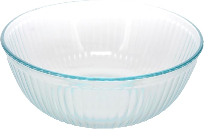 Pyrex 7404 (4.5Qt) Glass Mixing Bowl & 7404-PC Blue Lid - Made in USA | Clear Glass | BPA-Free Plastic Cover | Round Shape | Food Prep Use | Top Rack Dishwasher Safe | Resists Stains & Odors