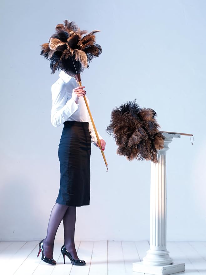 Redecker Premium Ostrich Feather Duster – 43-Inch Waxed Beechwood Handle, Ultra-Soft Natural Feathers for Professional or Luxury Home Cleaning