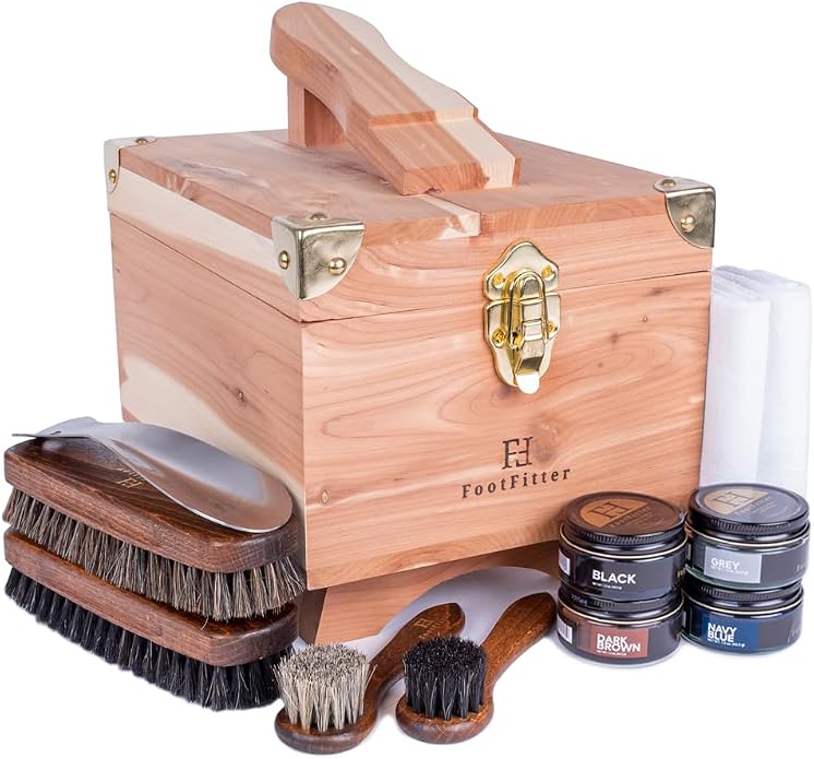FootFitter Grand Cedar Shoe Shine Valet Set, Premium Leather Care Kit | Cedar Valet Box with Shine Brushes, Daubers, Cloths & Creams, Complete Leather Care Set for Polishing & Maintaining Footwear