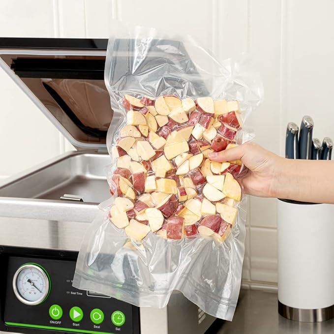 Restaurantware Fresh Hero 18 x 10 Inch Vacuum Sealer Bags, 1000 Food Storage Bags - 3 mil Thick, Microwavable, Clear Plastic Sous Vide Bags, Freezable, For Storing Food Or Sous Vide Cooking