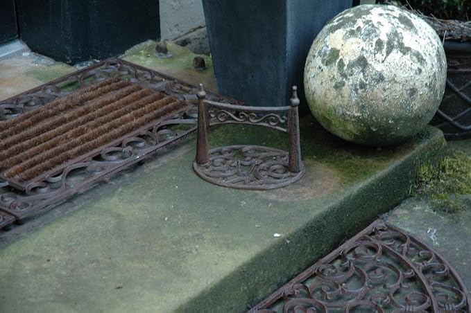 Esschert Design Boot Scraper Ellipse