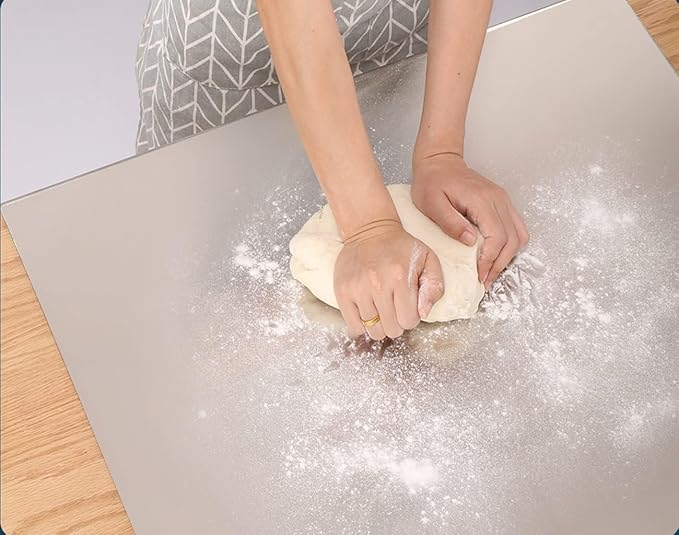 304 Stainless Steel Chopping Board with Lip, 31.5”x 22.8” Large Steel Cutting Board with Rolling Pin, Metal Noodle Board Pastry Board Kneading Dough Board for Kitchen Restaurant