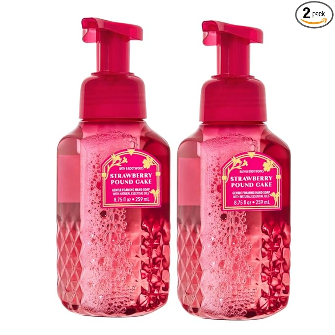 Bath and Body Works Gentle & Clean Foaming Hand Soap 8.75 Ounce 2-Pack (Strawberry Pound Cake)