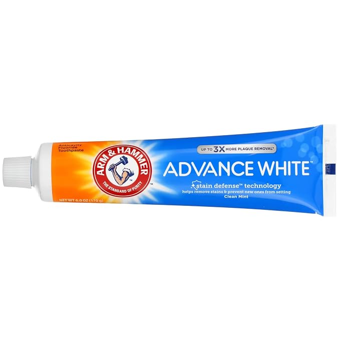 ARM & HAMMER Advanced White Extreme Whitening Toothpaste, Multi-Pack -Clean Mint - Fluoride Toothpaste (Pack of 12)