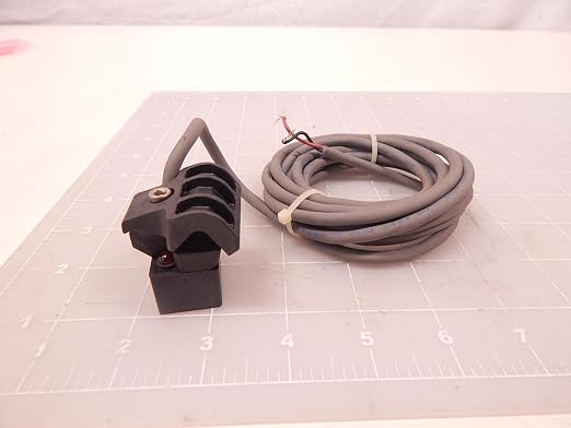 710-000-004 1 AMP, 240 VAC/DC, 2-Wire, 30 W, 7000 Series, CLAMP Style, LED, NO SPST, Reed Switch, Standard Cable Connector Style