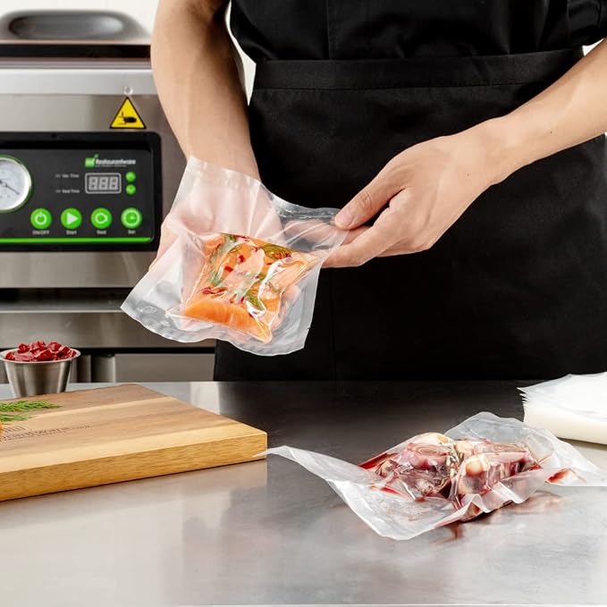 Restaurantware Fresh Hero 6 x 8 Inch Vacuum Sealer Bags 1000 Food Storage Bags - 3 mil Thick Microwavable Clear Plastic Sous Vide Bags Freezable For Storing Food Or Sous Vide