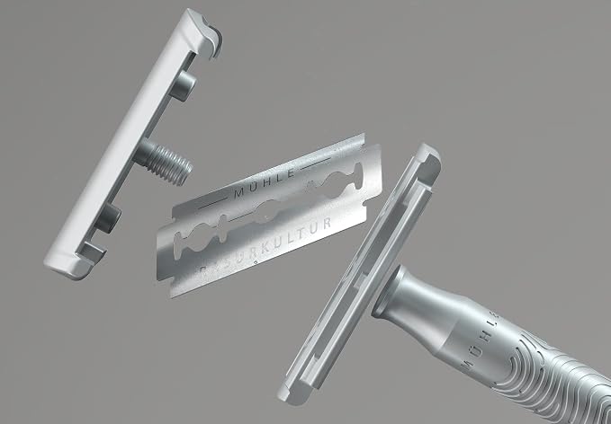 MÜHLE R 89 Shaving Set 5 Pieces - Safety Razor with Closed Comb Chrome-Plated Metal Blade, Cream, Cloth - Silver