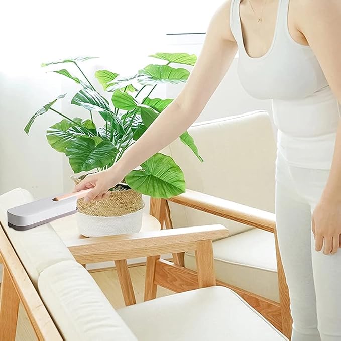 Electrostatic Lint Remover Handheld Hair Removal Brush Household Bedroom Clean Dust Reusable Sofa Clothes Self-Cleaning Sticking