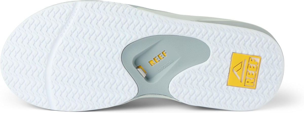 REEF Men's Fanning Bottle Opener Flip Flops