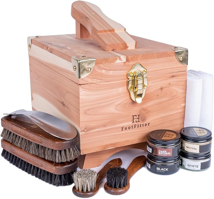 FootFitter Grand Cedar Shoe Shine Valet Set, Premium Leather Care Kit | Cedar Valet Box with Shine Brushes, Daubers, Cloths & Creams, Complete Leather Care Set for Polishing & Maintaining Footwear