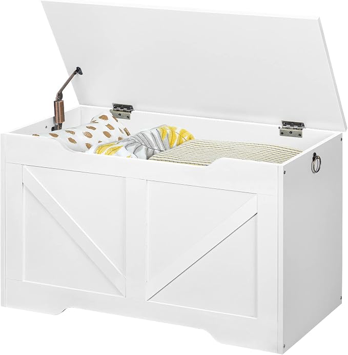 HOOBRO Storage Bench, 29.5” Retro Wooden Storage Chest with U-Shaped Cut-Out Pull, Safety Hinge, Supports 220 lb and Easy Assembly for Toy Box Organizer (White) WT77CW01
